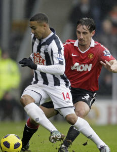 Neville legger opp med umiddelbar virkning