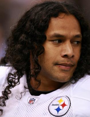 Super Bowl-stjerne forsikret h�ret for seks millioner