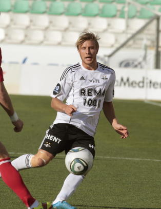 - Det må være en seriøs og stor klubb