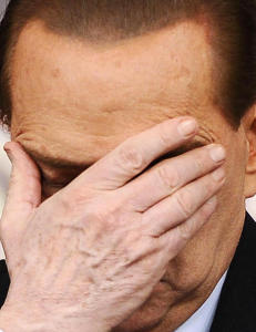 Nakenbilder av Berlusconi til salgs for 10 mill.