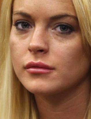 Lohan siktet for juveltyveri