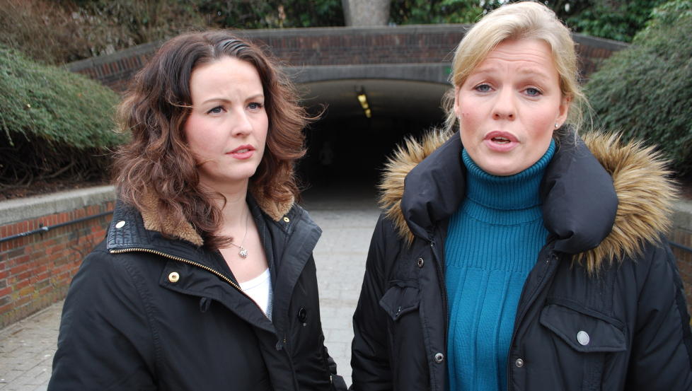 TILTAK: Camilla Fonnes Haaland (t.v.) og Astrid Gerdts i Utekontakten foresl�r flere tiltak for � hjelpe menn ut av prostitusjon. Foto: Leif Stang/Dagbladet