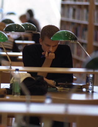 Krever mer penger til studentene