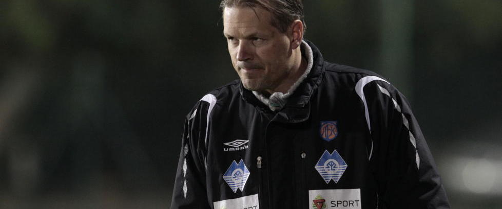 - Rekdal blir i Aalesund