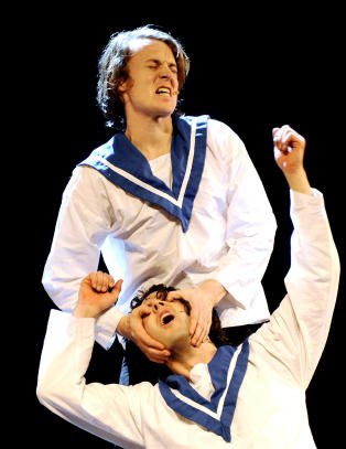 Ylvis-Vegard gifter seg