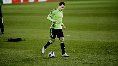 SOVER DÅRLIG: John Terry forteller at resultatene ødelegger nattesøvnen. Foto: Kristian Ridder-Nielsen/Dagbladet. SOVER DÅRLIG: John Terry forteller at resultatene ødelegger nattesøvnen. Foto: Kristian Ridder-Nielsen/Dagbladet.