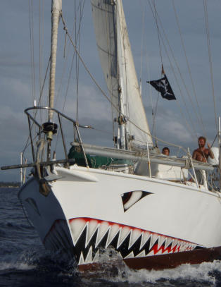 - Anbefalte dem � s�ke ly i en havn i n�rheten