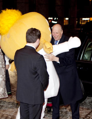 Kongen klemte til med Fnugg