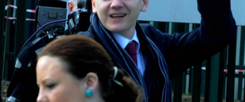 Assange utleveres fra Storbritannia til Sverige