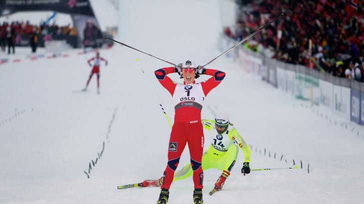OVERLEGEN: Marit Bj�rgen vinner gull foran Petra Majdic. Foto: Eirik Helland Urke / Dagbladet