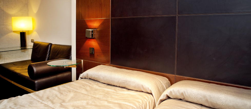 MYE FOR PENGENE: Deilige rom med romslige senger p�  Urban Hotel i Madrid.     Foto: ELISABETH SPERRE ALNES