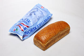Bakers, Norsk Fjellbrød: For lav grovhetsprosent og for lavt innhold av fiber. Bakers, Norsk Fjellbrød: For lav grovhetsprosent og for lavt innhold av fiber.