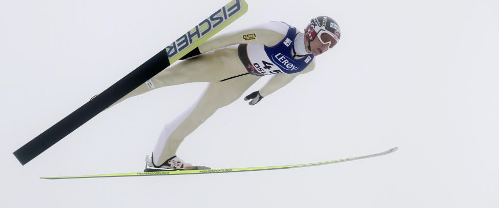 LEDER ETTER HOPPDELEN: H�vard Klemetsen hoppet 133,5 meter, og leder kombinertkonkurransen f�r langrennet som starter klokka 16 i ettermiddag. Foto: Kyrre Lien, Scanpix