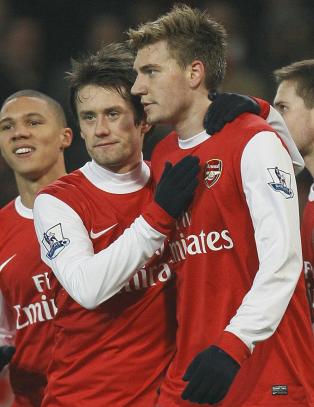 Trem�lsscorer Bendtner fikset kvartfinale mot United