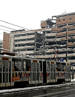 Bombet i stykker i 1999