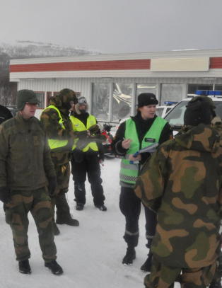 Sju personer funnet - skal være lettere nedkjølt