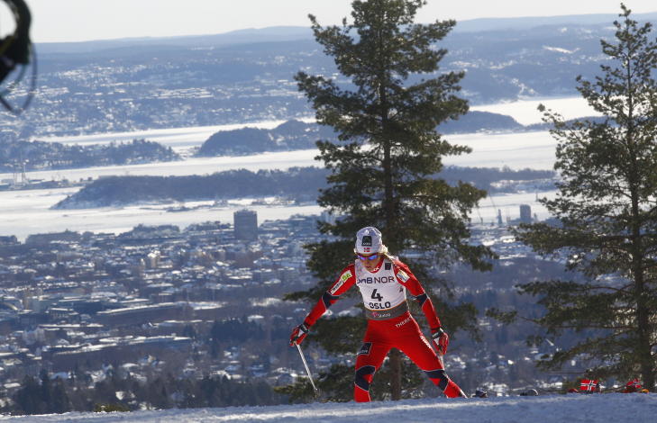KLATREPRINSESSE: Med Oslo sentrum som bakteppe klatret Therese Johaug seg til et suverent VM-gull p� 30-kilometeren.Foto: Kyrre Lien / Scanpix