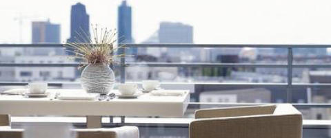 Bo med eget kj�kken og balkong midt i Berlin