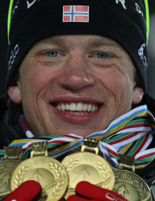 - Vet ikke om jeg vil v�re kompis med ham mer