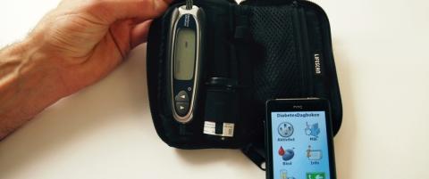 Gj�r det mulig � m�le blodsukkeret med mobilen