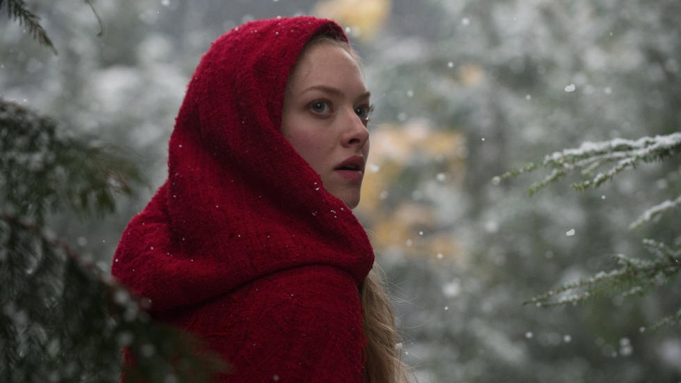 SKOGSEVENTYR FOR VOKSNE: R�dkledd fristerinne? L�ssluppen pike p� jakt etter eventyr? Uskyldsren kvinne, som blir fristet til sengs? Tolkningene av eventyret om R�dhette er utallige. Amanda Seyfried, kjent fra rollen som Sophie i �Mamma Mia�, spiller tittelrollen i �Red Riding Hood�, som har USA-premiere 11. mars. Filmen er den f�rste i en lang rekke Hollywood-produksjoner som n� henter inspirasjon fra de klassiske eventyrene.