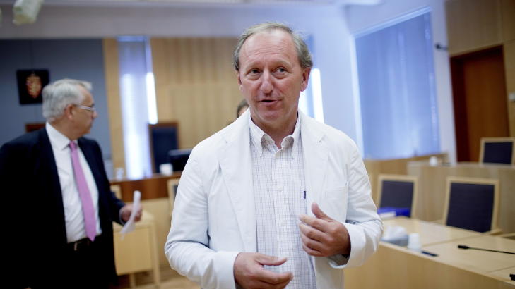 - SULTESTREIK: Mikael Davuds forsvarer, Carl Konow Rieber-Mohn, forteller NRK i kveld at uiguren truer med sultestreik om han ikke f�r mat i overenstemmelse med sin religi�se overbevisning. Foto: H�kon Mosvold Larsen / SCANPIX