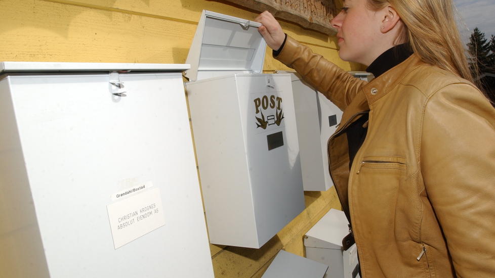 SELVANGIVELSEN: P� vei til en postkasse n�r deg. Foto: Jeanette Landfald/Dagbladet