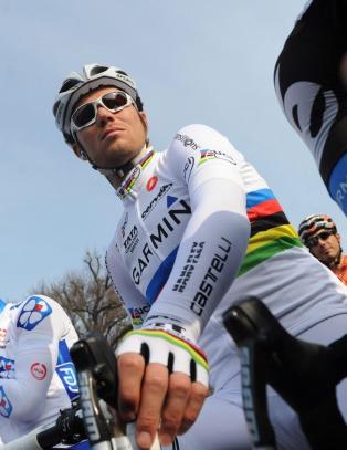 Hushovd hindret av velt i Gent - Wevelgem