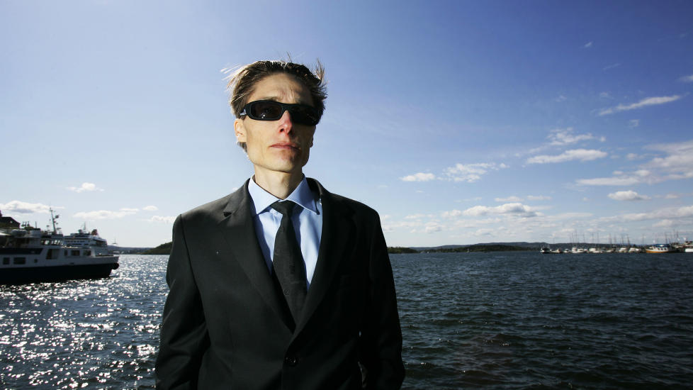 BLE SAKS�KT: Forfatter Claus Beck-Nielsen ble saks�kt og frikjent for � ha utlevert sin tidligere venn i en roman.  
Foto: Erlend Aas / SCANPIX .