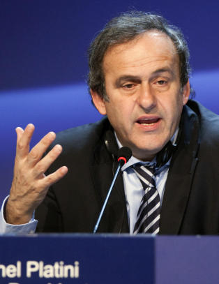 Platini blir gjenvalgt som UEFA-president