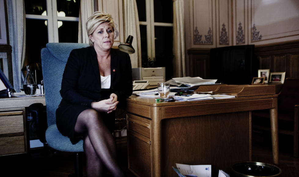 - FULGTE REGELVERKET: Siv Jensen sier at Frp fulgte regelverket sitt i overgrepssaken. Foto: Sveinung U. Ystad, Dagbladet