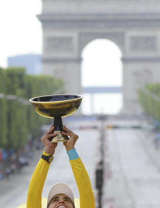 - UCI er villig til � sparke ut sine beste ryttere