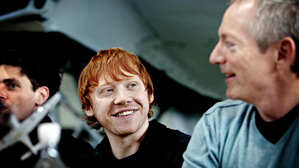 STJERNETREFF:  Etter ti �r som �Harry Potter�-skuespiller har Rupert Grint n� sagt ja til � spille i en norsk lavbudsjettfilm. Til h�yre regiss�r Petter N�ss, og helt til venstre sitter skuespiller Lachlan Nieboer.  Foto: Lars Eivind Bones / Dagbladet