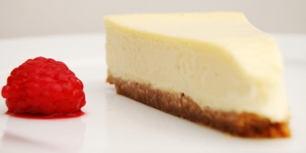 OSTEKAKE: Det er s� lett � steke ostekaken perfekt. Foto: H�vard Egge