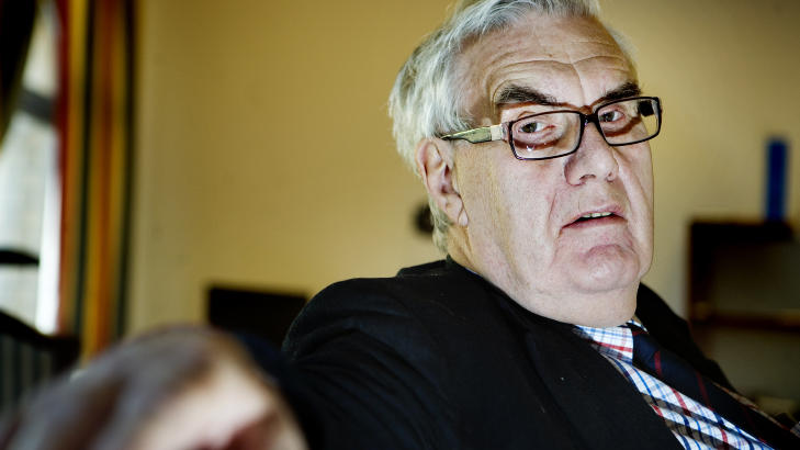 MELDER SEG UT?: H�yremann og tidligere direkt�r i Datatilsynet, Georg Apenes, er motstander av Datalgringsdirektivet. Han har truet med � melde seg ut av partiet dersom H�yre bidrar til at direktivet innf�res. I dag gjorde H�yre nettopp det. Foto: SCANPIX