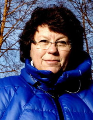 Anne Holt sier hun ikke er �Anonym� likevel