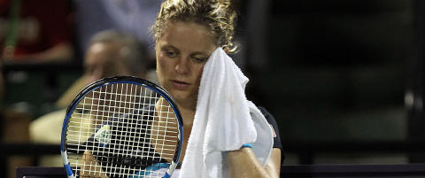 Feil p� feil felte Clijsters