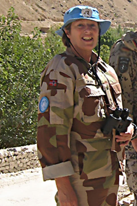 DREPT: Siri Skare (52). Foto: Forsvaret