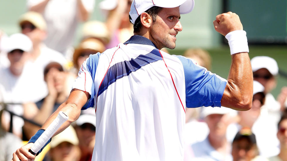 UOVERVINNELIG?: Novak Djokovic har ikke tapt en eneste tenniskamp i 2011. Finaleseieren over Nadal er hans 24 strake seier i �r. Foto: Matthew Stockman, Getty Images/AFP