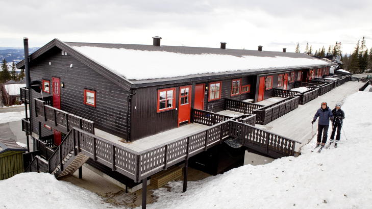 MOUNTAIN LODGE P� NOREFJELL: Paul Taraldsen og Kristin Vik kj�pte seg leilighet her i 2004, for 1,7 millioner kroner. Foto: ELISABETH SPERRE ALNES