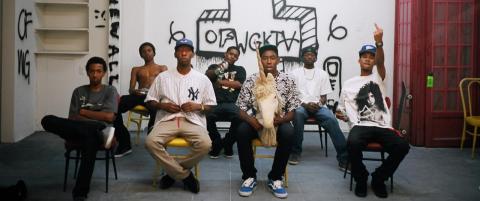 Han rapper om � knivstikke Bruno Mars i spiser�ret