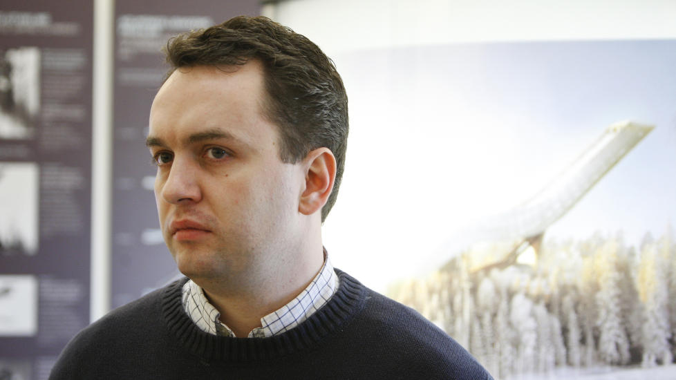KREVER MER POLITI: If�lge byr�dsleder Stian Berger R�sland (H) har det blitt 100 f�rre politimenn i Oslos gater de siste to �ra. Han mener at bare mer politi i hovedstaden er det eneste som kan redusere overfallsvoldtektene.Foto: Erlend Aas / Scanpix