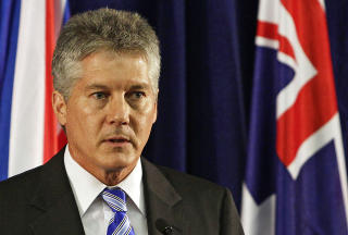 ALVORLIG SAK: Den australske forsvarsministeren Stephen Smith sier at de tar saken sv�rt alvorlig. Foto: Scanpix/AFP PHOTO / Krystle WRIGHT