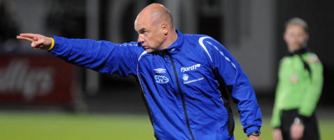 R�sler kobles til Bury-jobb