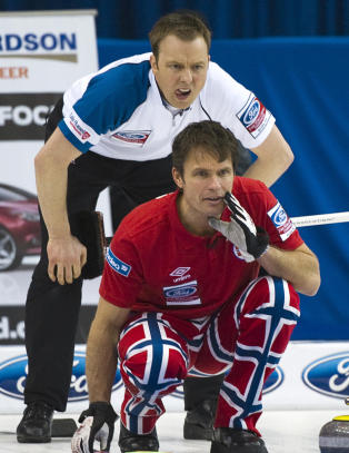 Senket skottene i nye flaggbukser