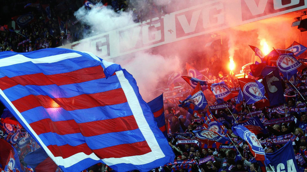 KLANEN SVARER MORTEN P: - Er du bare en nyttig idiot for folk som vil Klanen til livs? sp�r Klanen i et �pent brev til Dagbladets Morten Pedersen. 
Foto: Cornelius Poppe / SCANPIX