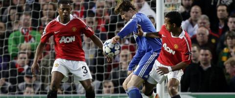Van der Sar l�p lenger enn Torres
