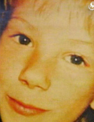 Pedofil l�rer mistenkt for fem barnedrap