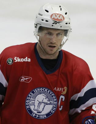 Tollefsen friskmelder seg til hockey-VM