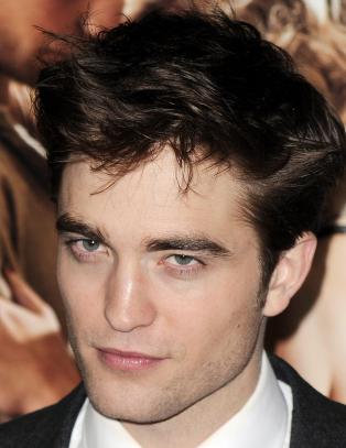 Robert Pattinson gråt da han spilte inn sexscene